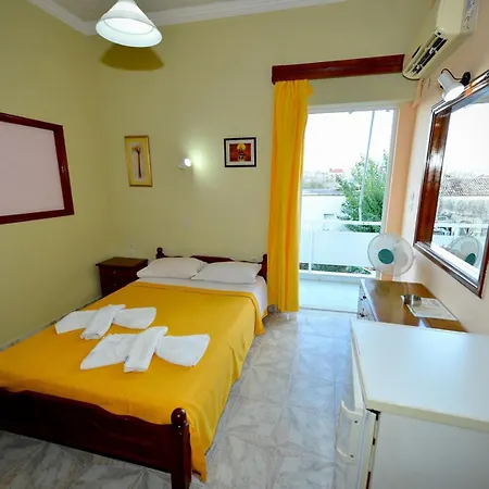 Bikakis Family Apartments Kíssamos Exteriér fotografie