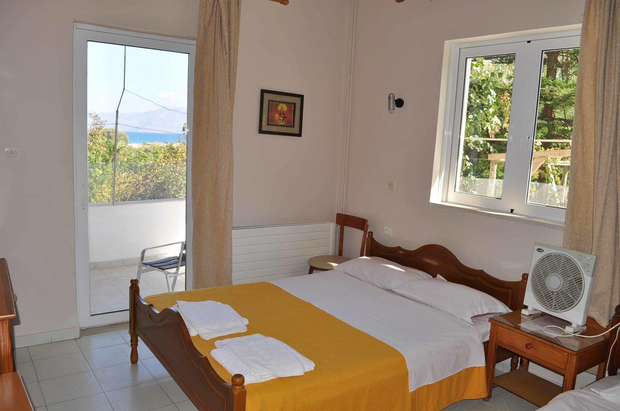 Bikakis Family Aparthotel Kíssamos